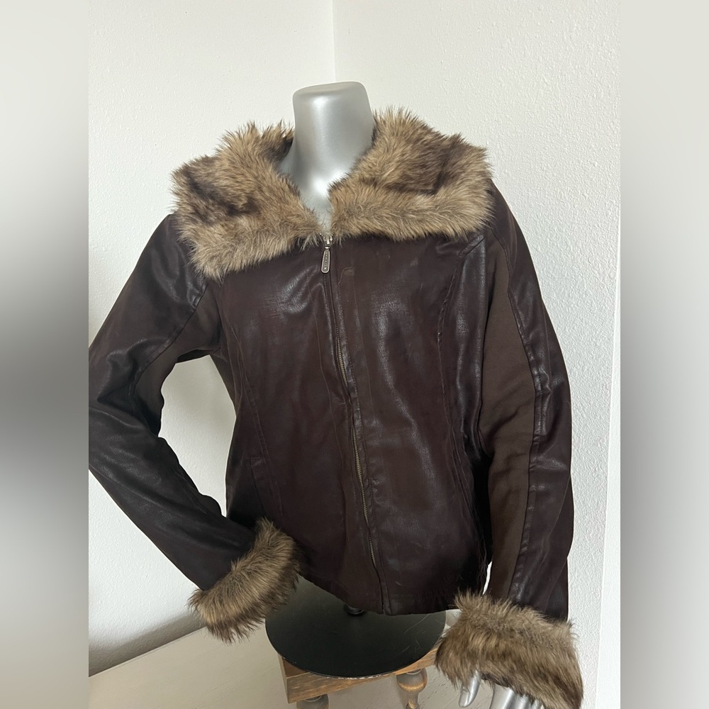 Ariat sz XL faux suede and knit jacket faux fur collar cuffs Cowgirl